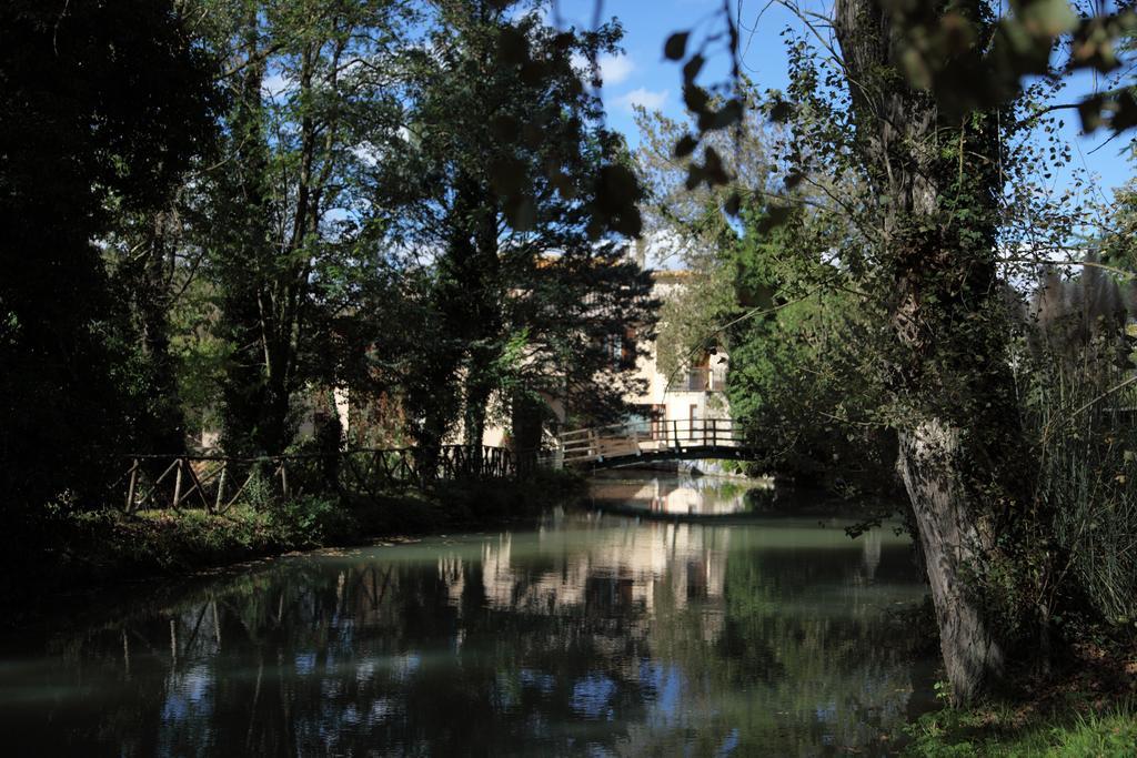 Il Vecchio Mulino Villa Massa Martana Phòng bức ảnh